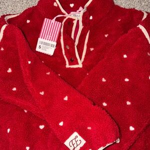 Eleven Eleven Heart Fleece Pullover Size SS